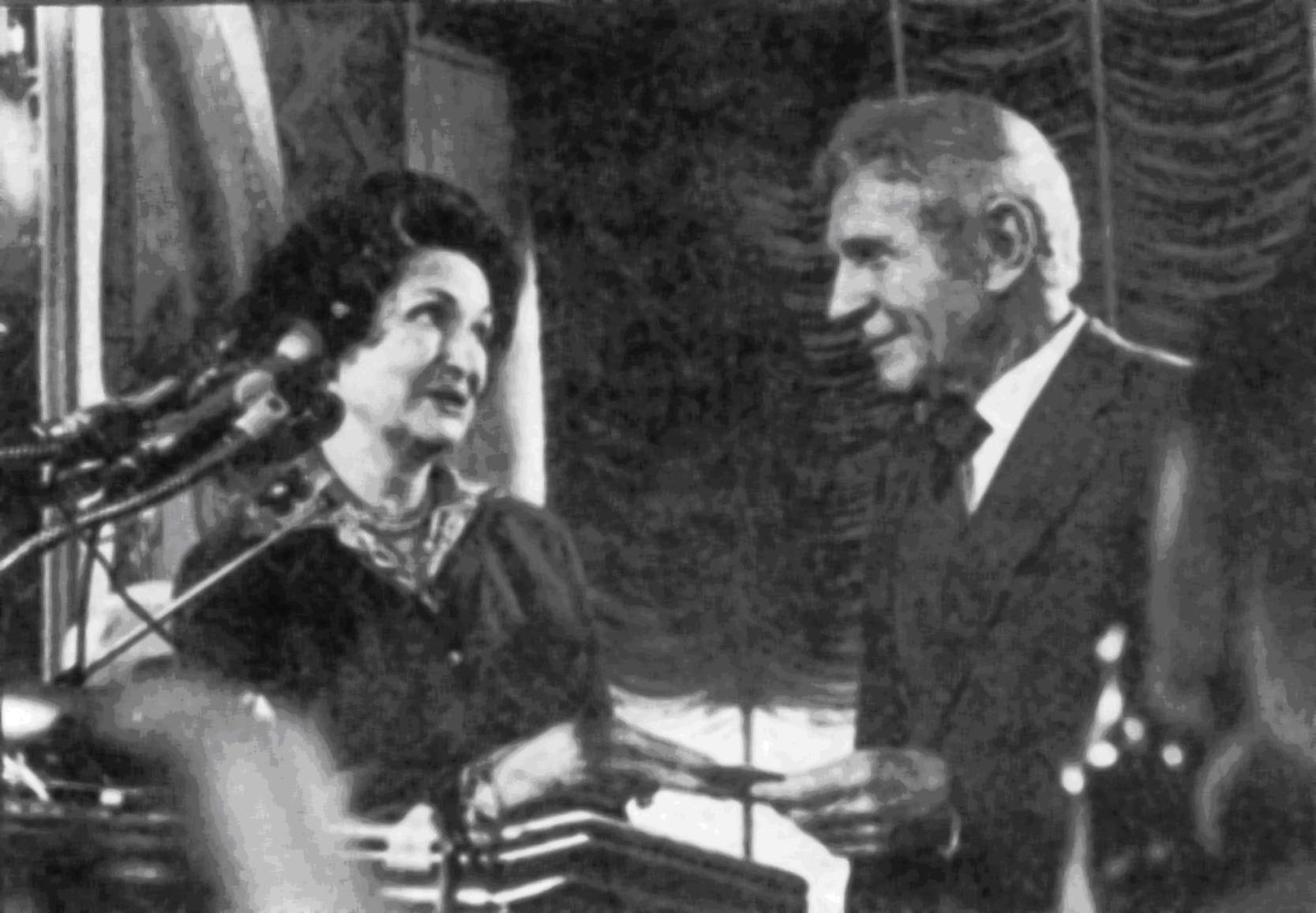 Photo6GarfieldandLadycopy.JPG